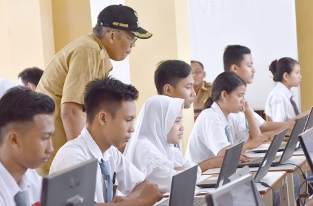 UNBK SMA Dipaksakan