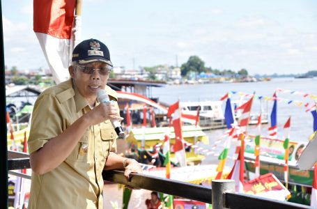 Sekretariat Daerah Juara I Sampan Hias