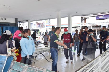 Jarot Besuk Pasien Suspect Covid – 19