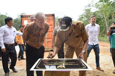 PABRIK TENGKAWANG DIRESMIKAN