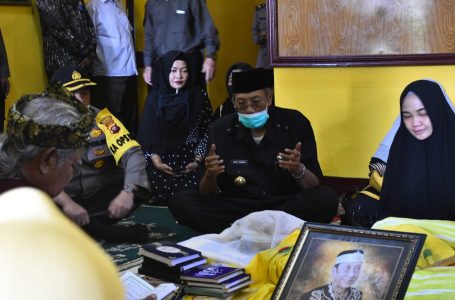 Sultan Sintang Tutup Usia