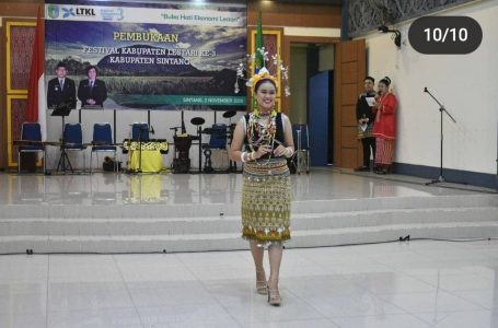 Sintang Tuan Rumah Festival Kabupaten Lestari