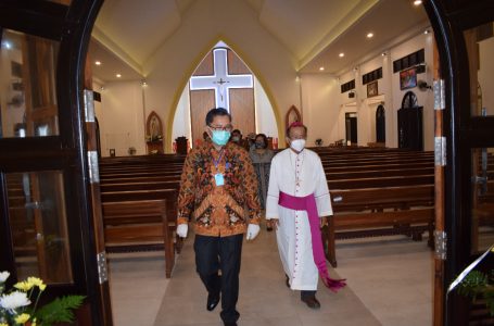 Pjs Bupati Resmikan Gereja Katolik Keluarga Kudus Pandan