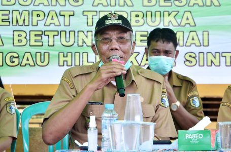 Bupati Sintang Imbau Masyarakat Pedalaman Patuhi Prokes