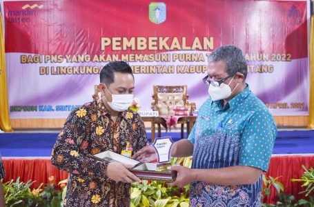 ASN Purna Tugas Diharapkan Tetap Berkontribusi pada Pembangunan Sintang