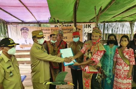 Hadiri Pelantikan Temenggung Tempunak Hulu, Ini Pesan Wabup Sintang