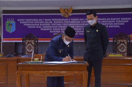 Wabup Sampaikan LKPJ APBD Tahun 2020