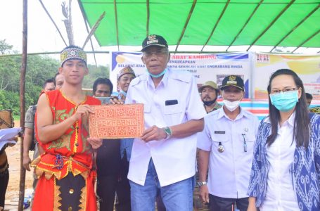 Sintang Kabupaten Berkelanjutan