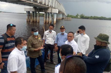 Wabup Perintahkan Perusahaan Perbaiki Dermaga Setelah Ditabrak Ponton