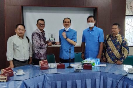 Ketua Komisi III Harap PDAM Sambas Lebih Peka