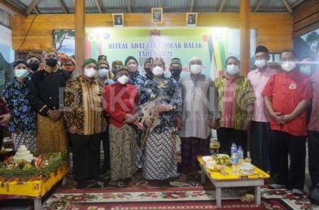 Hadiri Ritual Tolak Bala Paguyuban Jawa, Ini Pesan Bupati Sanggau