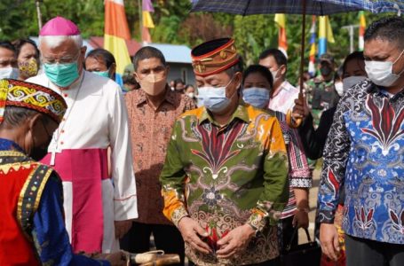 Wakil Bupati Sanggau, Resmikan Gereja Katolik Santo Markus Stasi Peripin