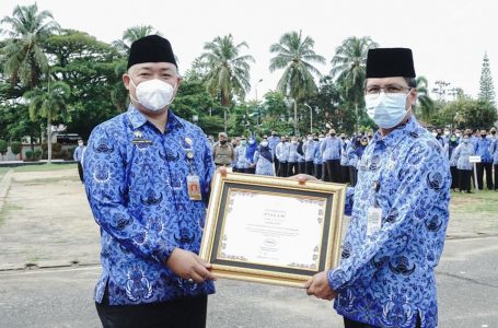 Sekda Ketapang Tekankan PNS jadi Teladan Bagi Masyarakat