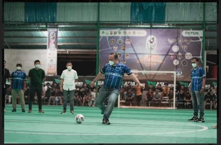 Sekda Ketapang Resmi Buka Liga Asosiasi Futsal