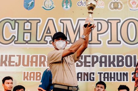 Kejuaraan Sepak Bola U -19 Ketapang Resmi Ditutup￼