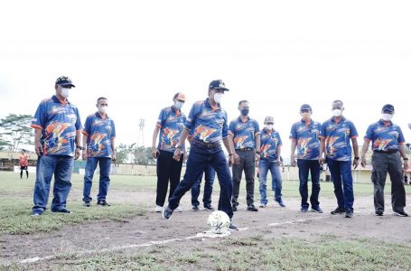 Sepak Bola U-19 Kabupaten Ketapang Resmi dibuka