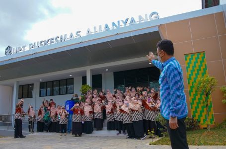 Edi Kamtono Resmikan Gedung Puskesmas Alianyang