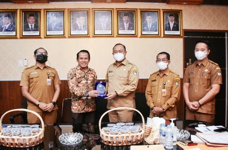 Polnep Pontianak Lakukan Penawaran Kerjasama Pada Pemkab Ketapang