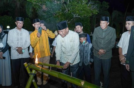 <strong>Jelang Idul Fitri, Masyarakat Ketapang Laksanakan Tradisi Keriang Bandong</strong>