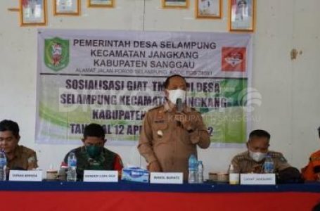 <strong>Pemda Sanggau dan &nbsp;TNI Laksanakan Program TMMD</strong>