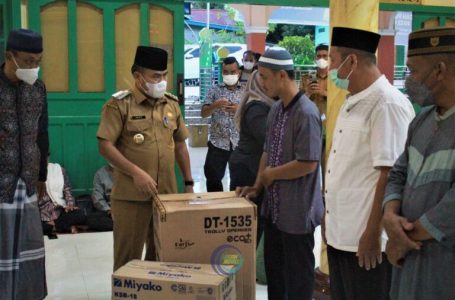 Pemda Sekadau Lakukan Safari Ramadan Terakhir
