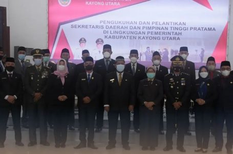 Sekretaris Daerah dan 13 Pimpinan Tinggi Pratama Dilantik
