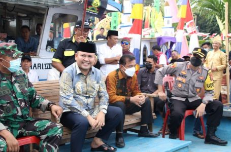 Laskar Pemuda Melayu Gelar Karnaval Perahu Hias