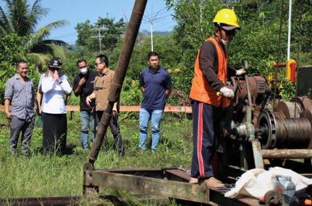 Wali Kota Singkawang Tinjau Pembangunan Gerbang Selatan