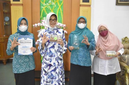 Lomba Olahan Snack Ikan, PKK Pontianak Raih Juara I