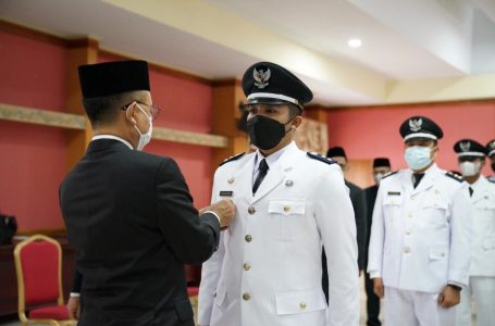 Edi Kamtono Lantik 51 Pejabat Pemkot Pontianak