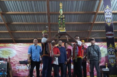 Gawai Dayak Desa Riam Tapang Resmi Ditutup