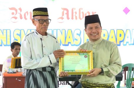 Bupati Satono Hadiri  Reuni Akbar SMP Tunas Harapan