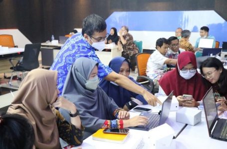 Kominfo  Gelar Bimtek  Tahap II