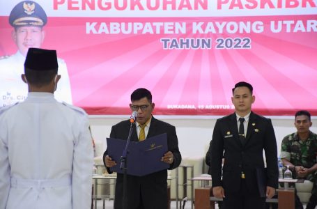 Kukuhkan Paskibraka, Ini Pesan Bupati Kayong Utara