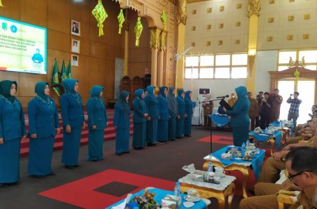 TP PKK Kecamatan Kabupaten Sambas Dilantik