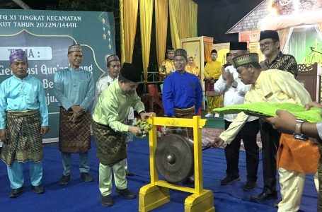Satono Tutup MTQ ke – XI Kecamatan Tebas