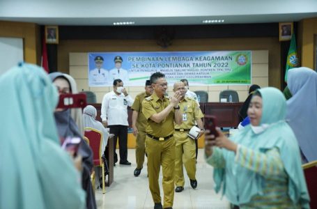 Pemkot Berkerjsama dengan Kemenag Gelar Pembinaan Lembaga Keagamaan