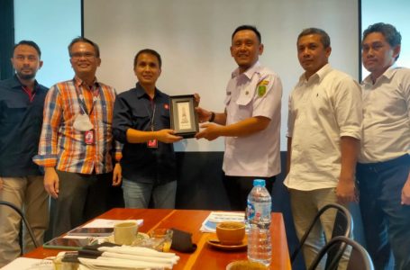 Rofi Harap Perluas Jaringan Telekomunikasi di Sambas