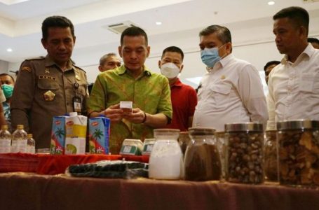 Sekda Buka Bimtek Akselerasi Ekspor Komoditas Pertanian