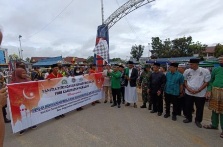 Bupati Lepas Peserta Pawai Taaruf  Bupati Lepas Peserta Pawai Taaruf