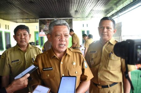 Pemkab Berikan Bantuan Benih Cabai