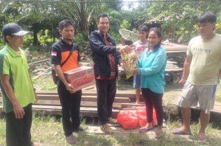 BPBD Kapuas Hulu Tinjau Rumah Roboh Akibat Angin Putting Beliung