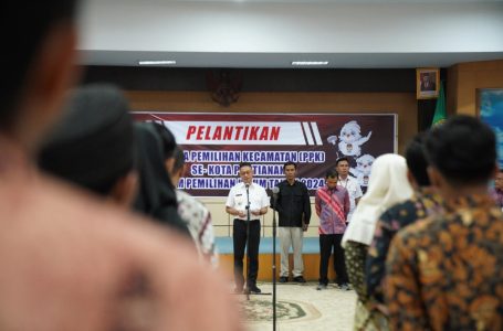 30 PPK Se-Kota Pontianak Dilantik