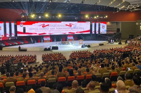 Bupati Fransiskus Ikuti Rakornas di Sentul