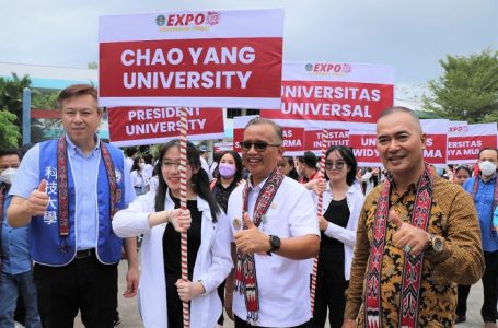 Sumastro Buka Expo Perguruan Tinggi