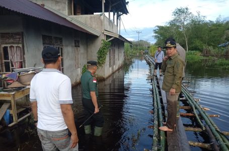 Ribuan Rumah Warga Tergenang Banjir, Bupati Salurkan Bantuan Logistik