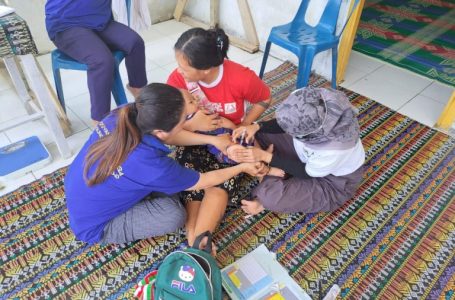 Nakes Puskesmas Puring Kencana Gelar Imunisasi Bayi Balita