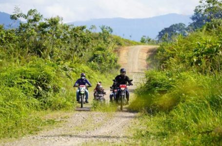 Bupati Tinjau Hasil Pembangunan Jalan dan Jembatan