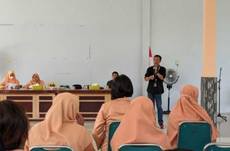 Ketua DWP Sekadau Buka Sosialisasi Produk Pegadaian