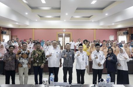 ASN Pemkot Pontianak Dapat Pembekalan Menanam Sayur